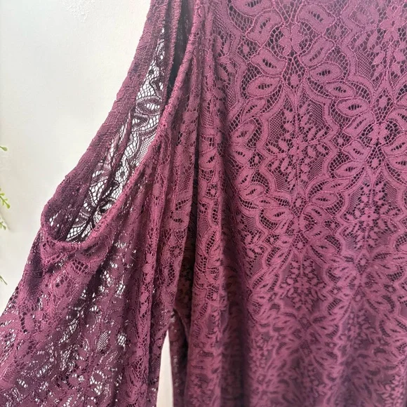 Xhilaration Dress or long top. Long sleeve. Cold shoulder. Merlot colour . XXL - Picture 2 of 14